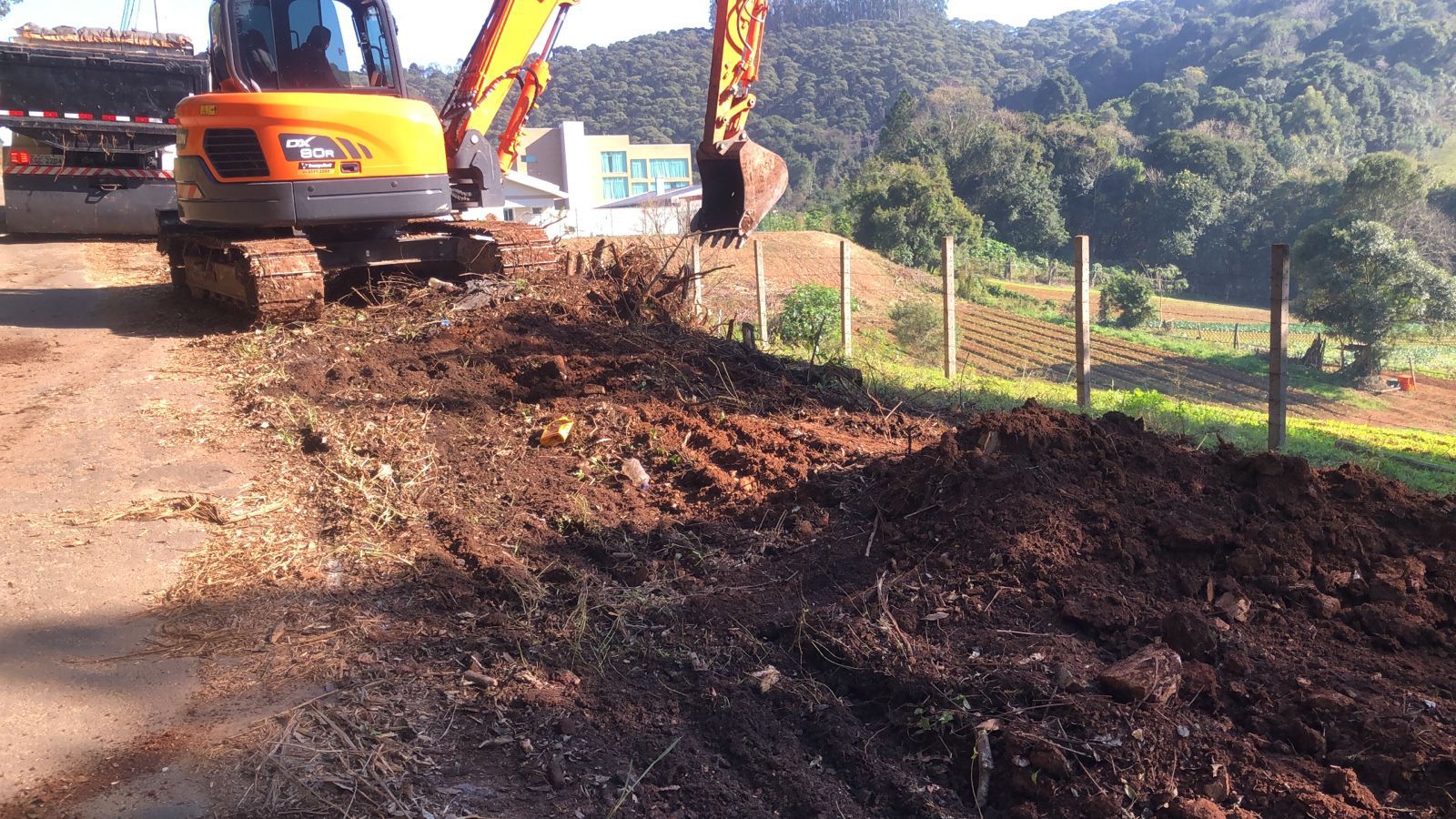 Prefeitura inicia as obras na Rua Gabriel D’Anúncio Strapasson – trecho 2