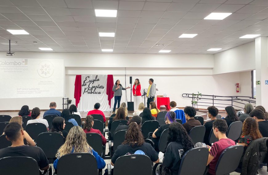 Escola de Gestão Pública fecha o ano com formação alusiva ao Dezembro Vermelho