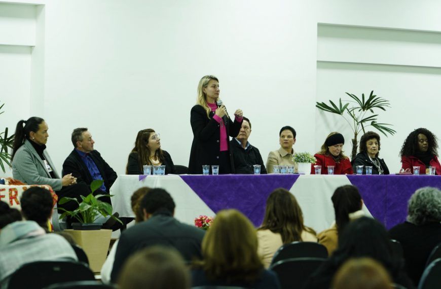 Colombo realiza 3ª Conferência Municipal de Políticas para Mulheres