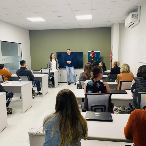 Escola de Gestão Pública oferece novas turmas sobre IA