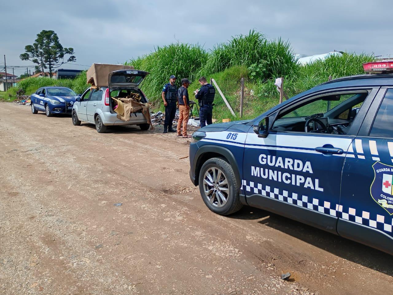 Muralha Digital de Colombo aplica R$ 55 mil em multas por descarte irregular de lixo