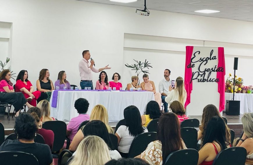 Março: Colombo de Todas as Mulheres