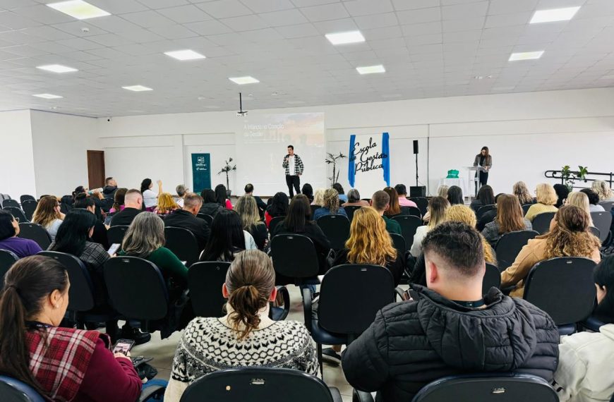 Escola de Gestão Pública de Colombo fortalece a atuação da Rede de Proteção no&hellip;