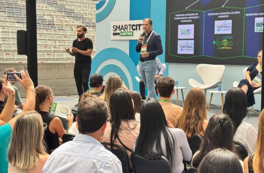 A Escola de Gestão Pública prestigia Colombo na SMART CIT – EXPOCURITIBA