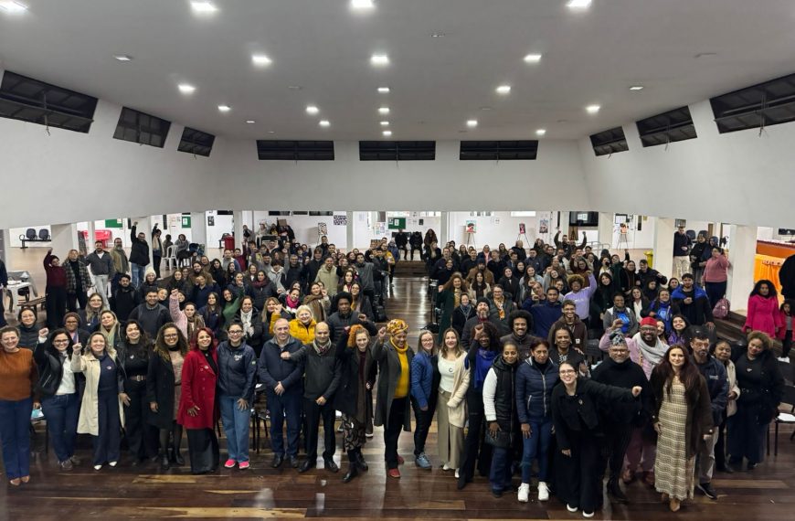 Seminário reúne 250 pessoas para discutir igualdade racial, intolerância religiosa e cultura quilombola