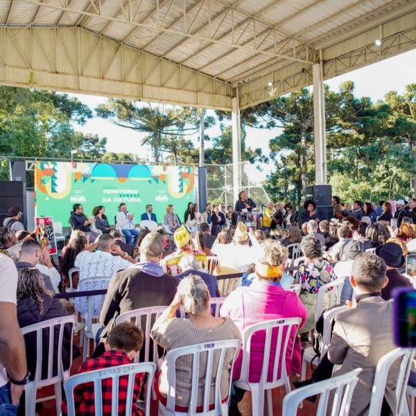 Escola de Gestão Pública prestigia lançamento do programa Territórios Verdes da Cultura em Colombo