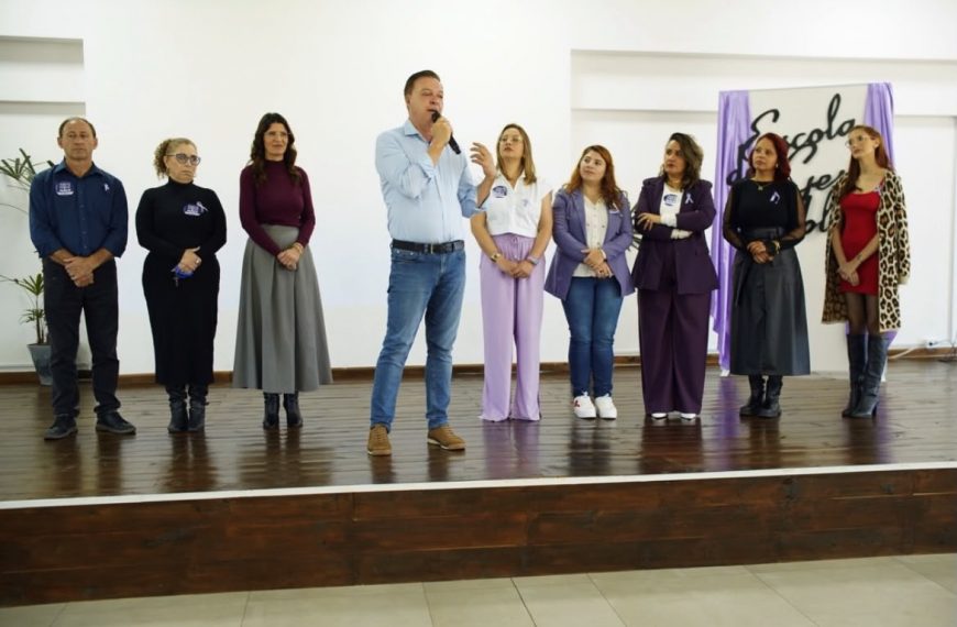 Prefeitura de Colombo abre oficialmente o Agosto Lilás em ação organizada pela Escola de&hellip;