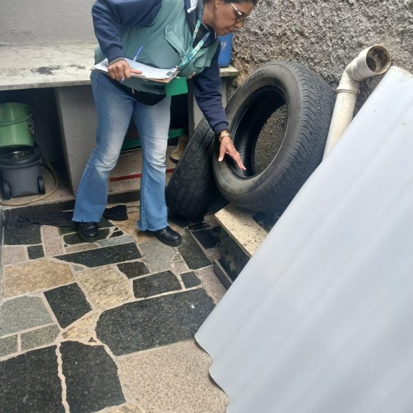 Colombo+Limpa realiza força-tarefa de limpeza, infraestrutura e saúde no Guaraituba